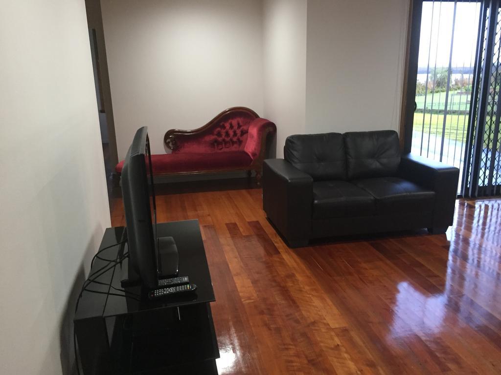 Glenaire Apartments At Frazer St Strahan Buitenkant foto